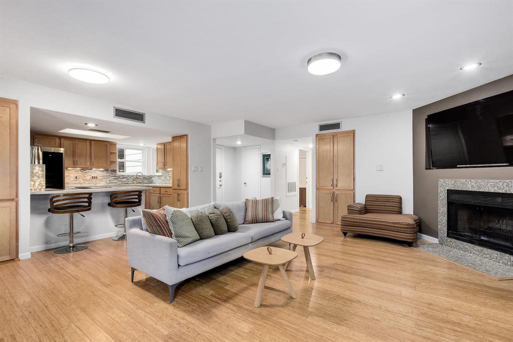 1135 Barton Hills DR # 114