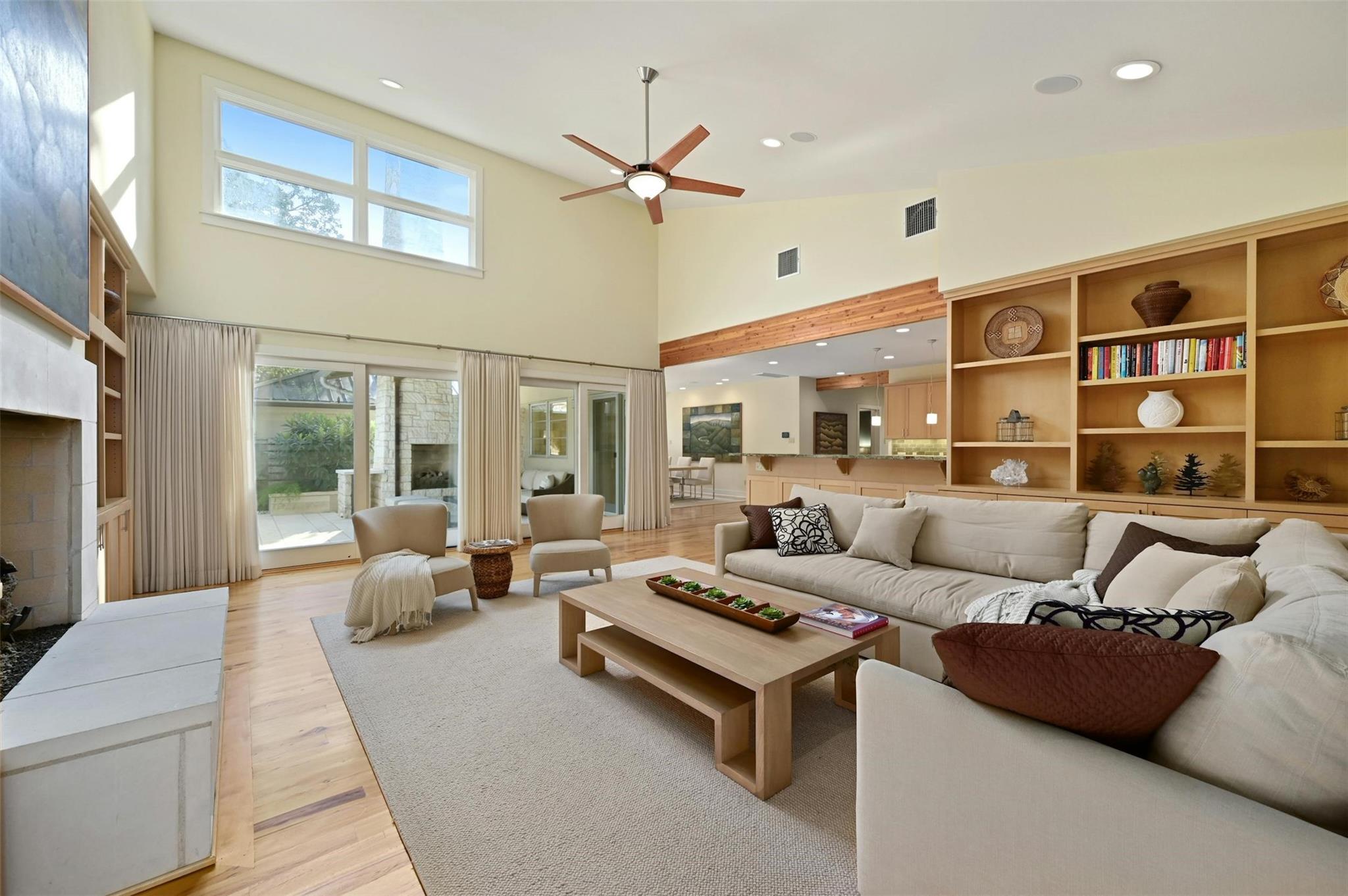 2500 Bridle PATH
