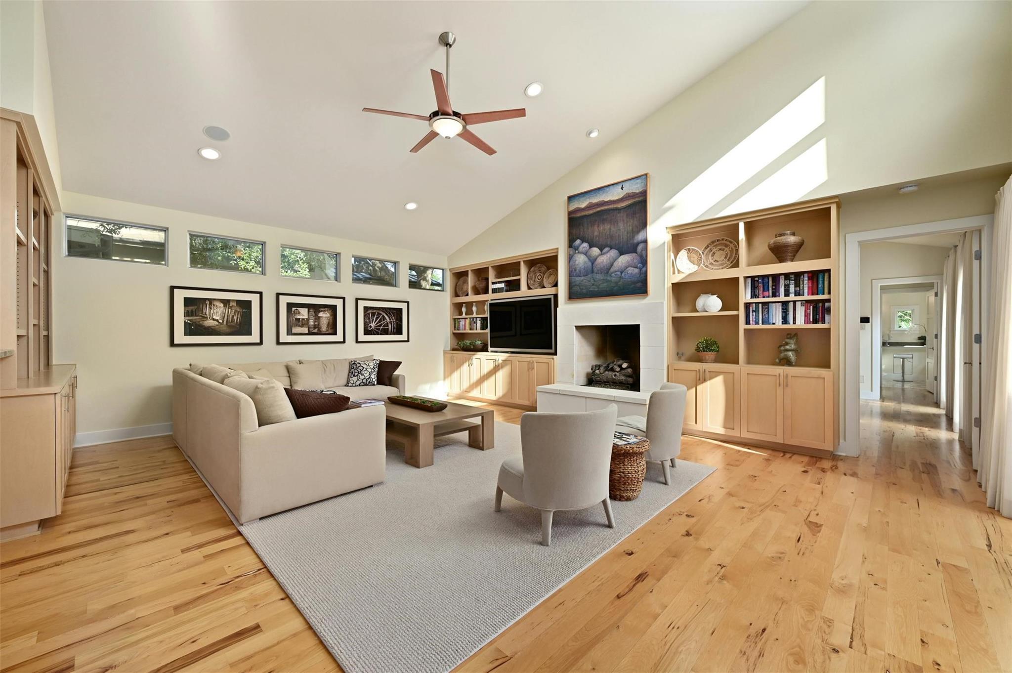 2500 Bridle PATH