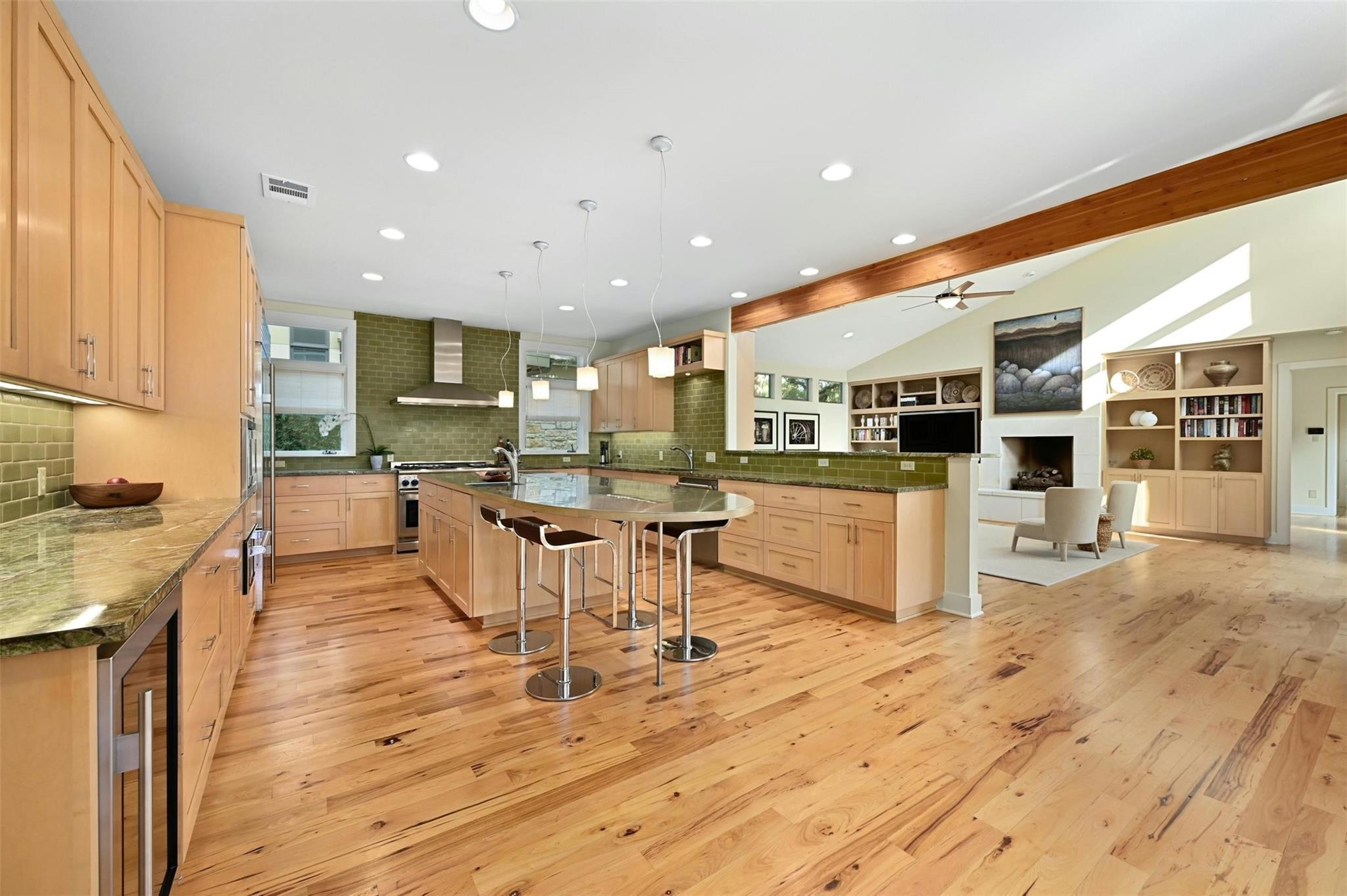 2500 Bridle PATH