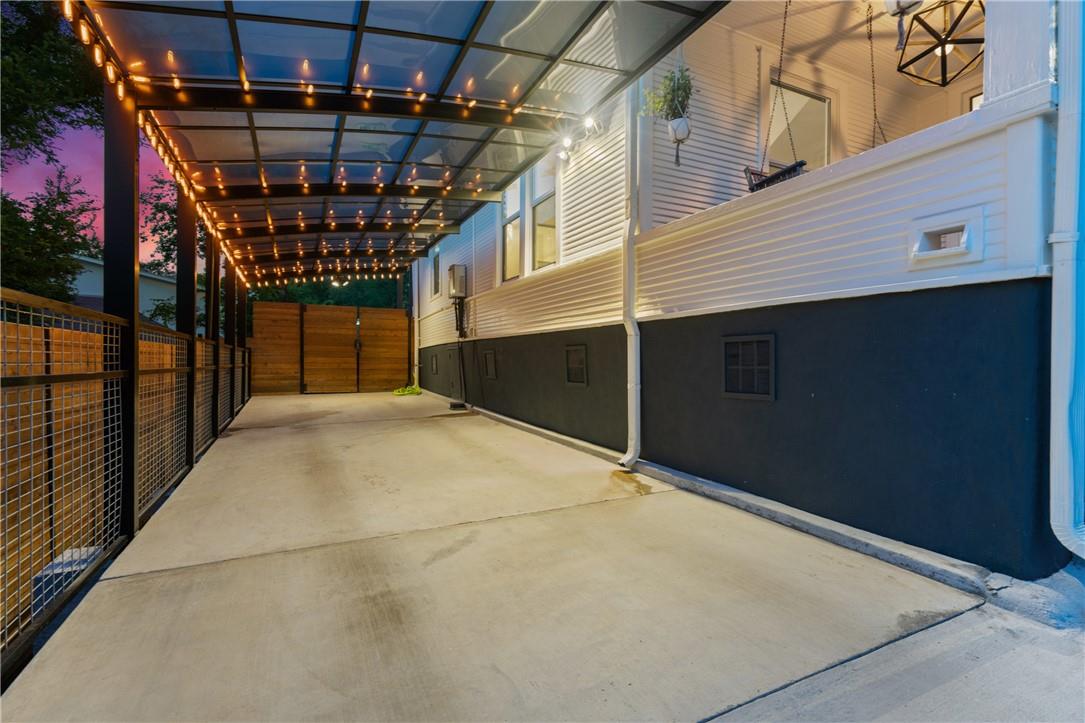1120 W 7th ST