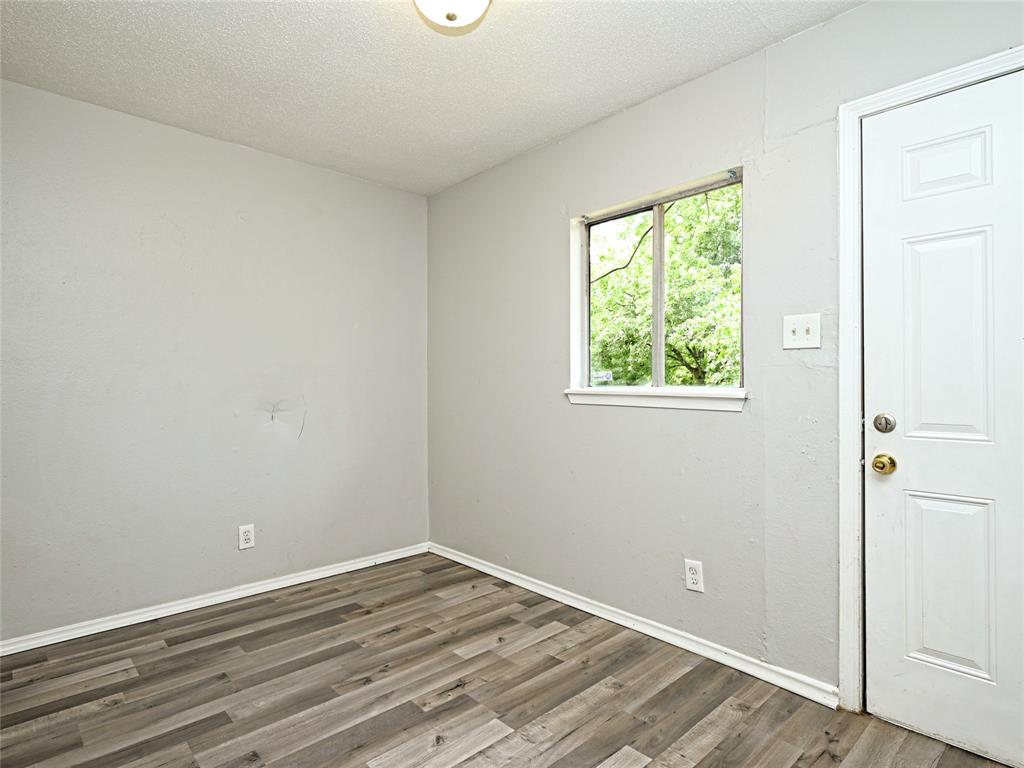 3307 CAROL ANN DR
