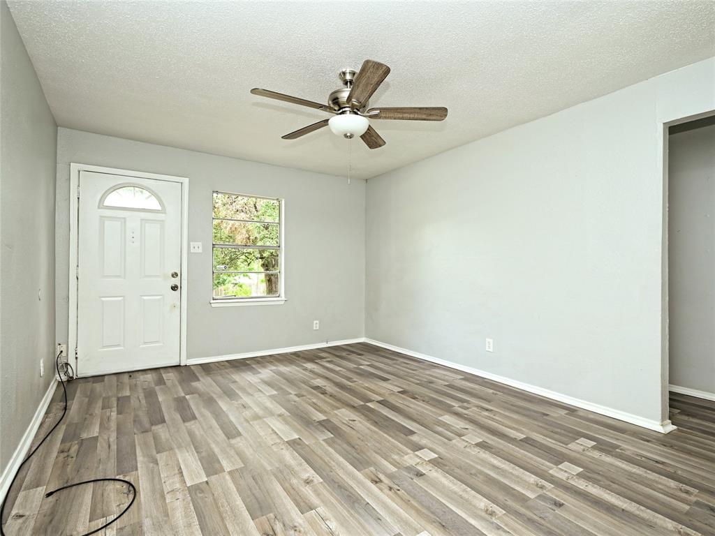 3307 CAROL ANN DR