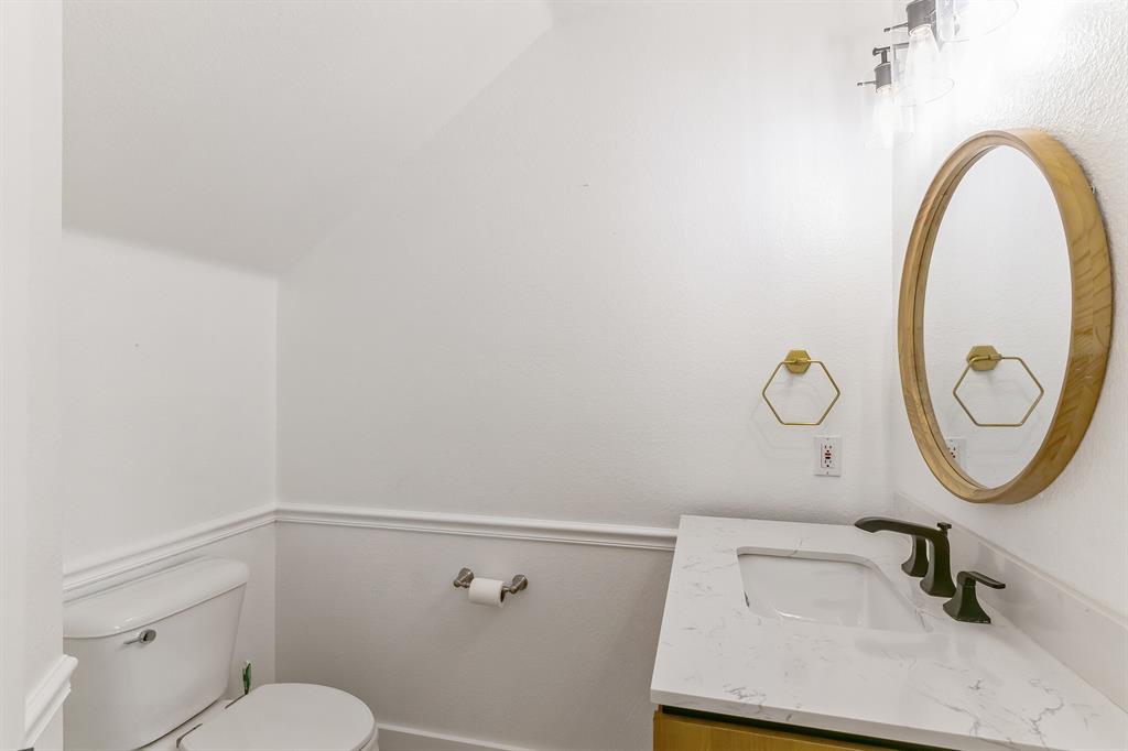 4121 Canyon Glen CIR