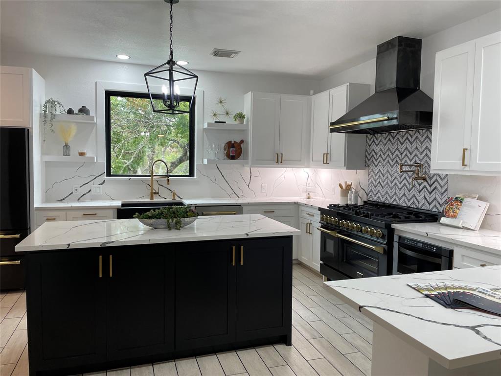 4121 Canyon Glen CIR