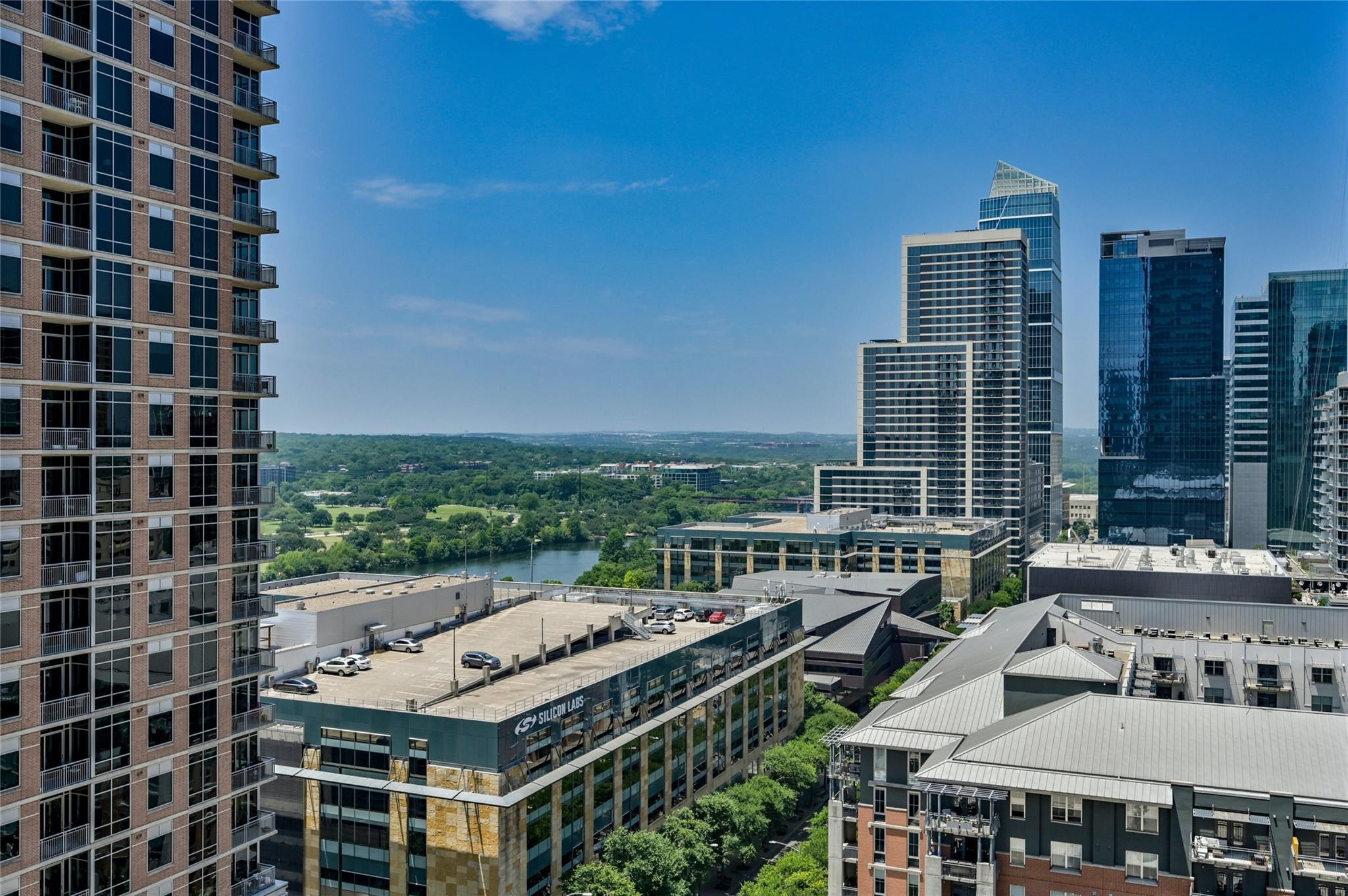 200 Congress Ave # 15A