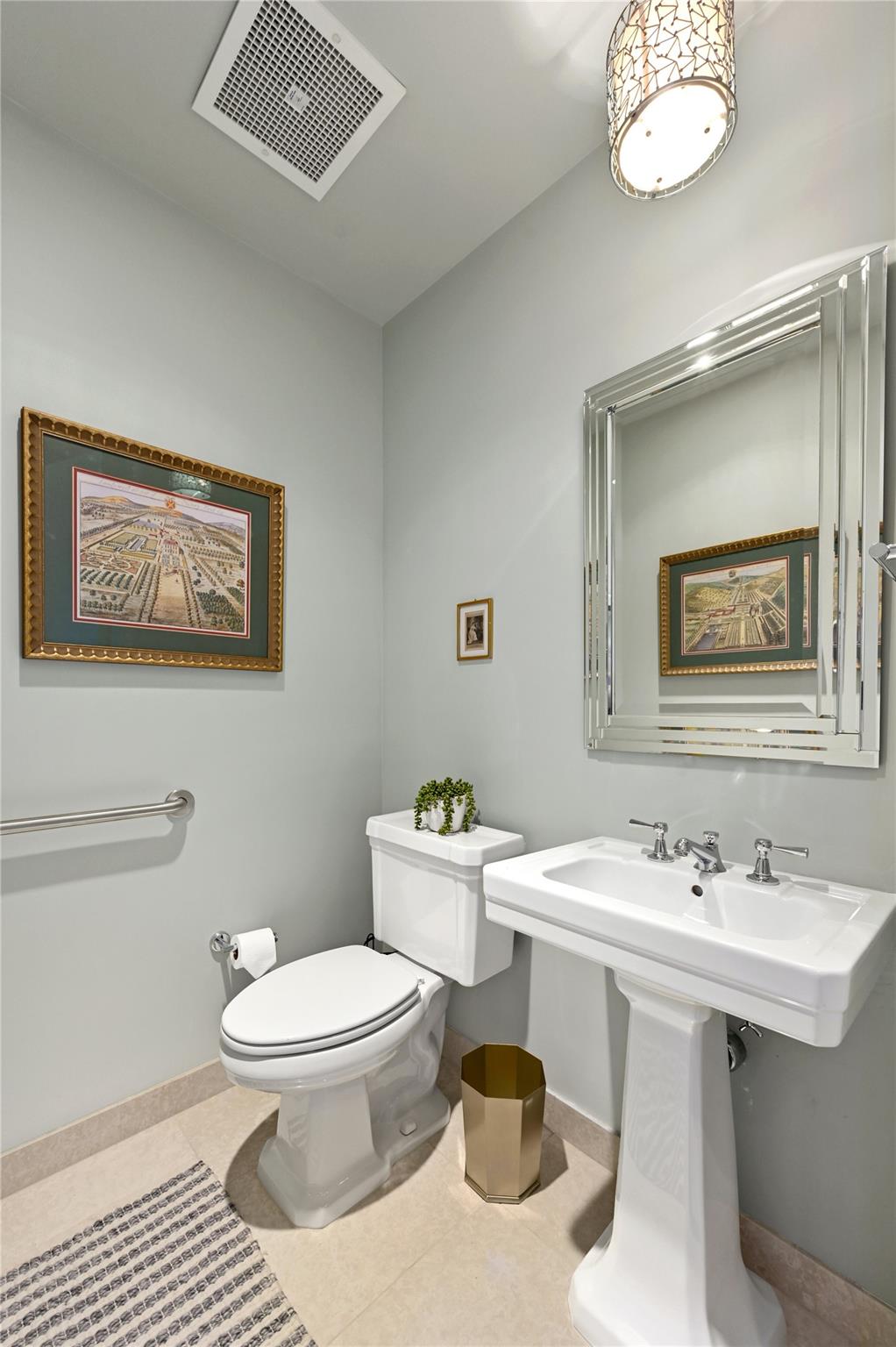 200 Congress Ave # 15A