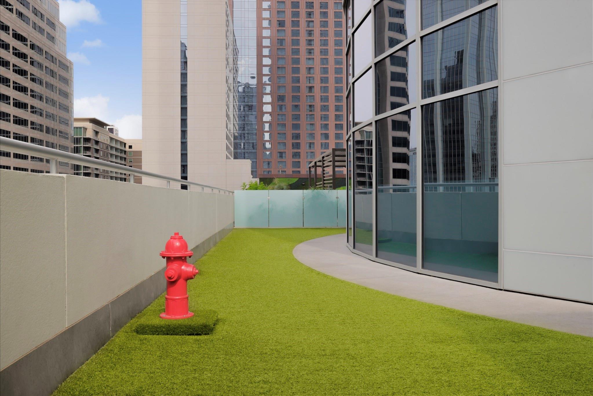 200 Congress Ave # 15A