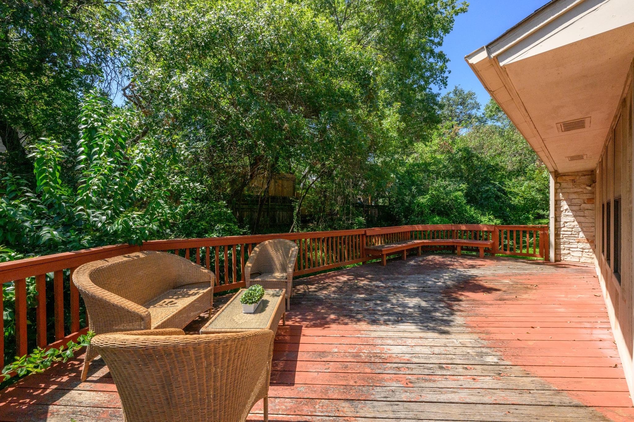 1907 Stoneridge RD