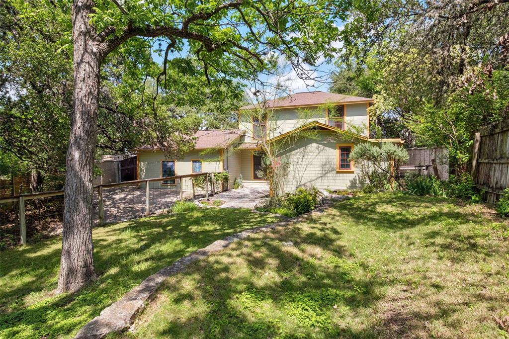 1305 Bonham TER