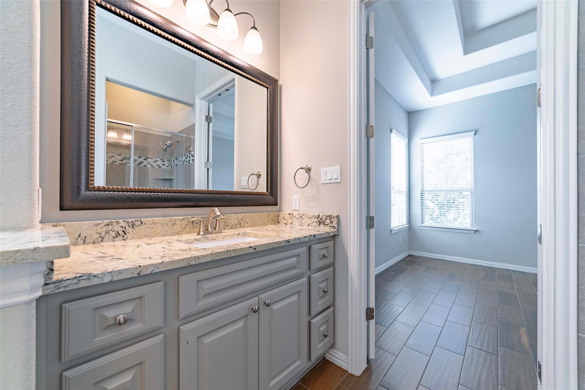 206 Cartwheel BND # 138