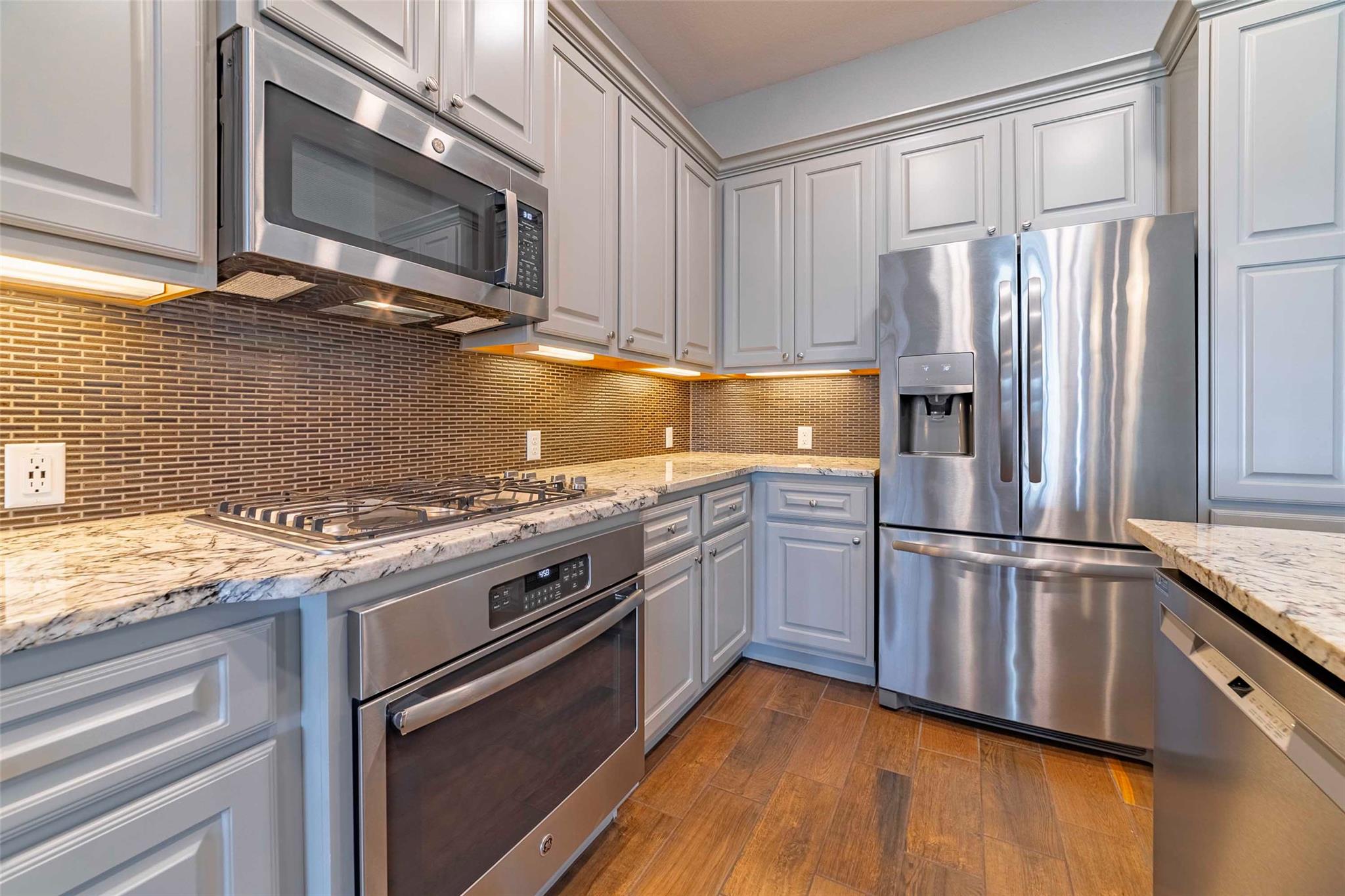 206 Cartwheel BND # 138