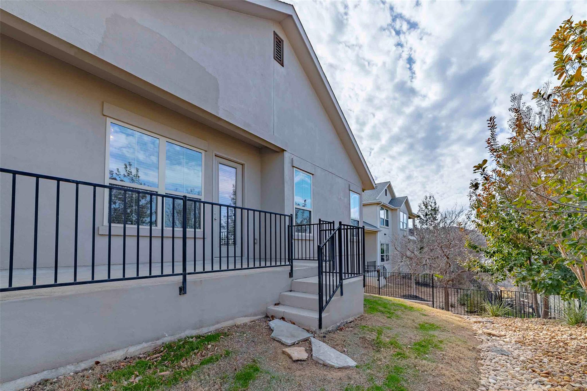 206 Cartwheel BND # 138