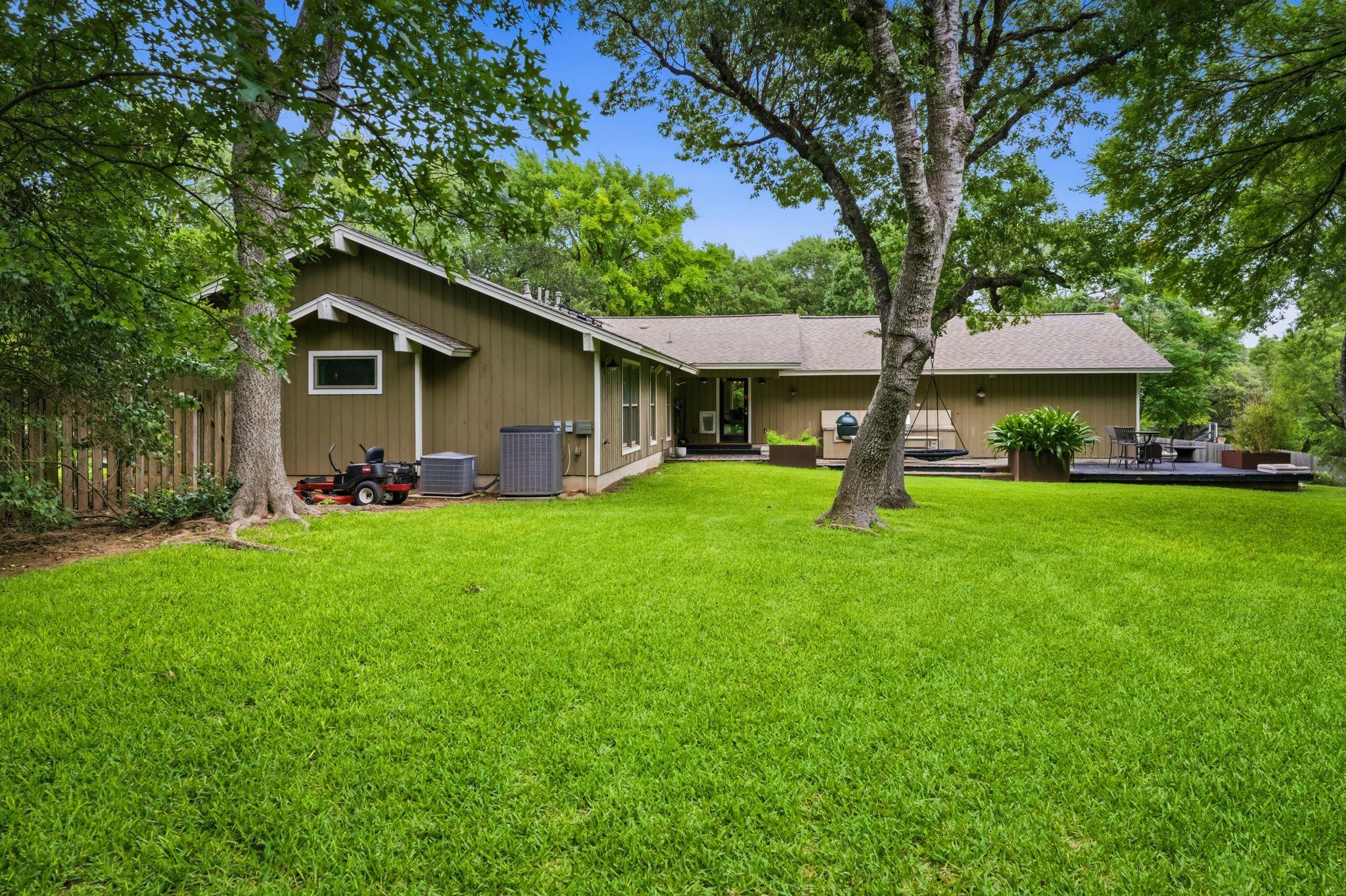 32 Sundown PKWY