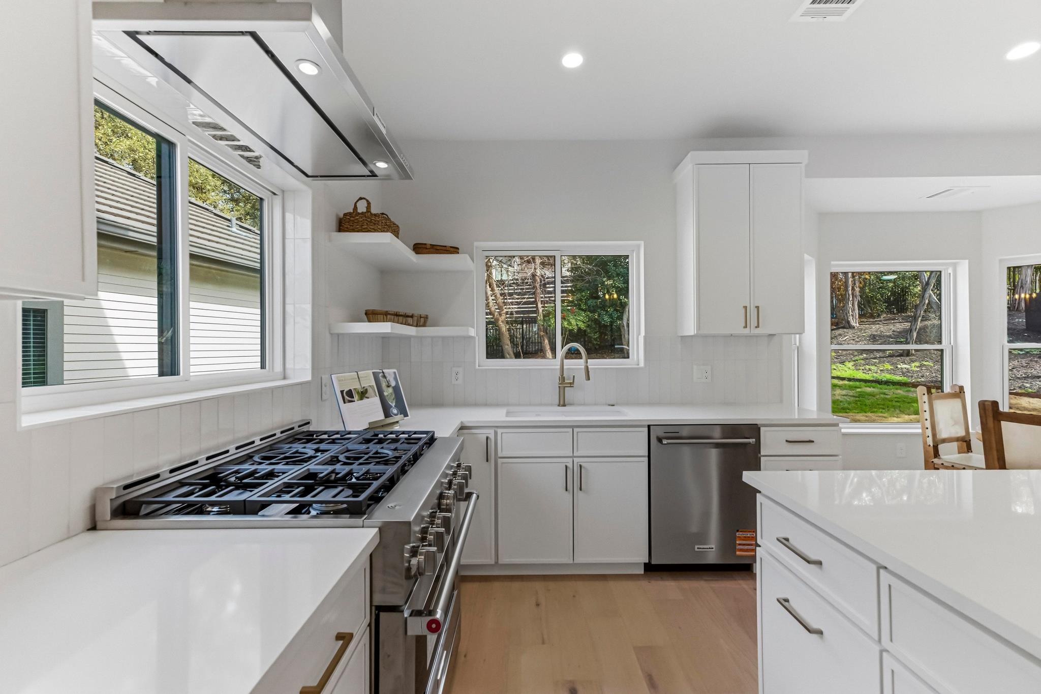 13 Autumn Oaks DR