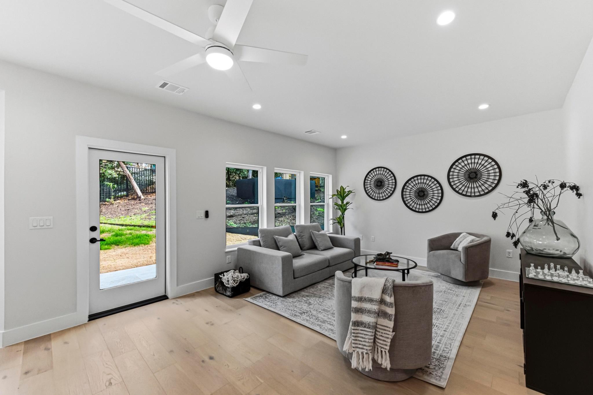 13 Autumn Oaks DR