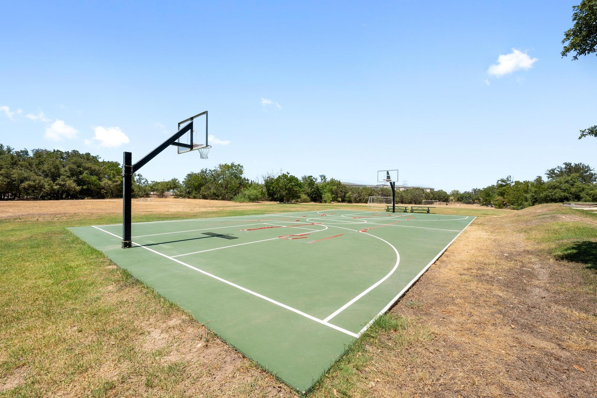13 Autumn Oaks DR