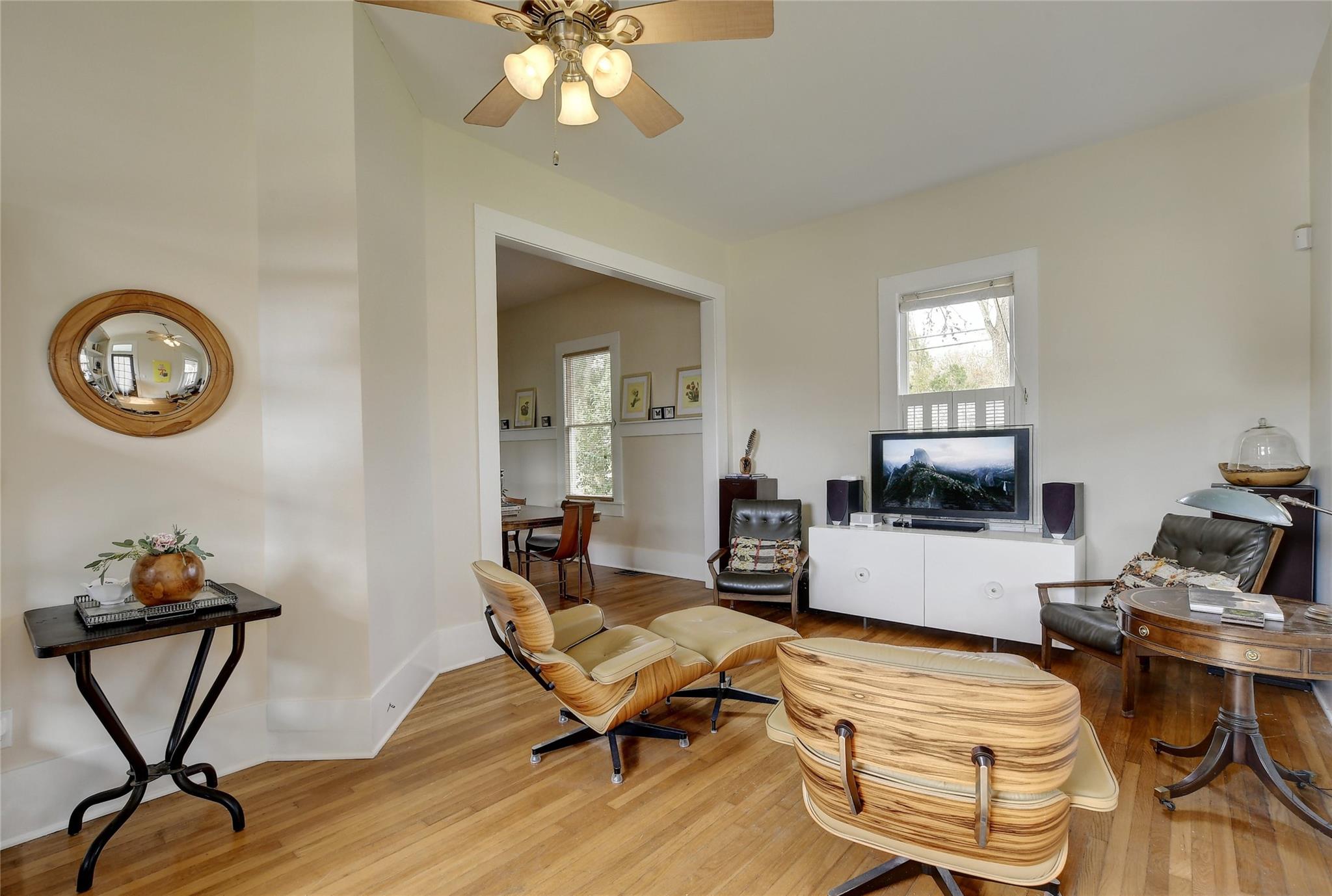 221 N Johnson Ave