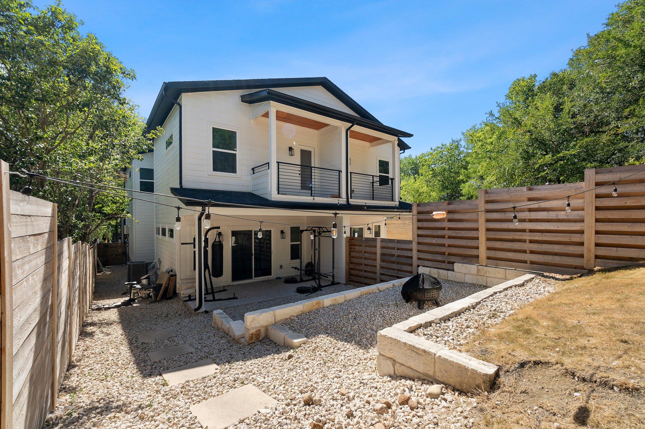 1409 Greenwood Ave # A