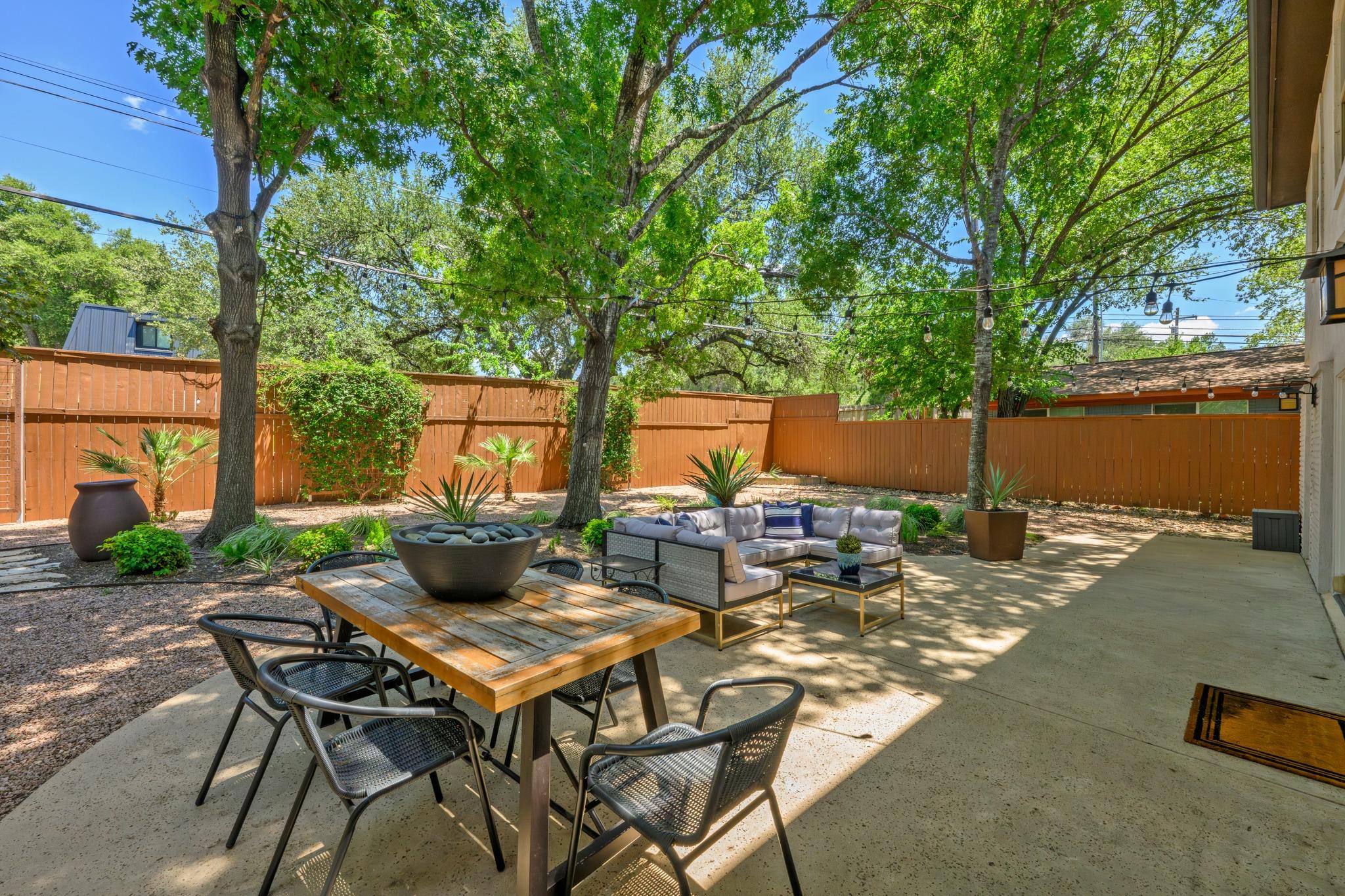 2307 Alta Vista Ave
