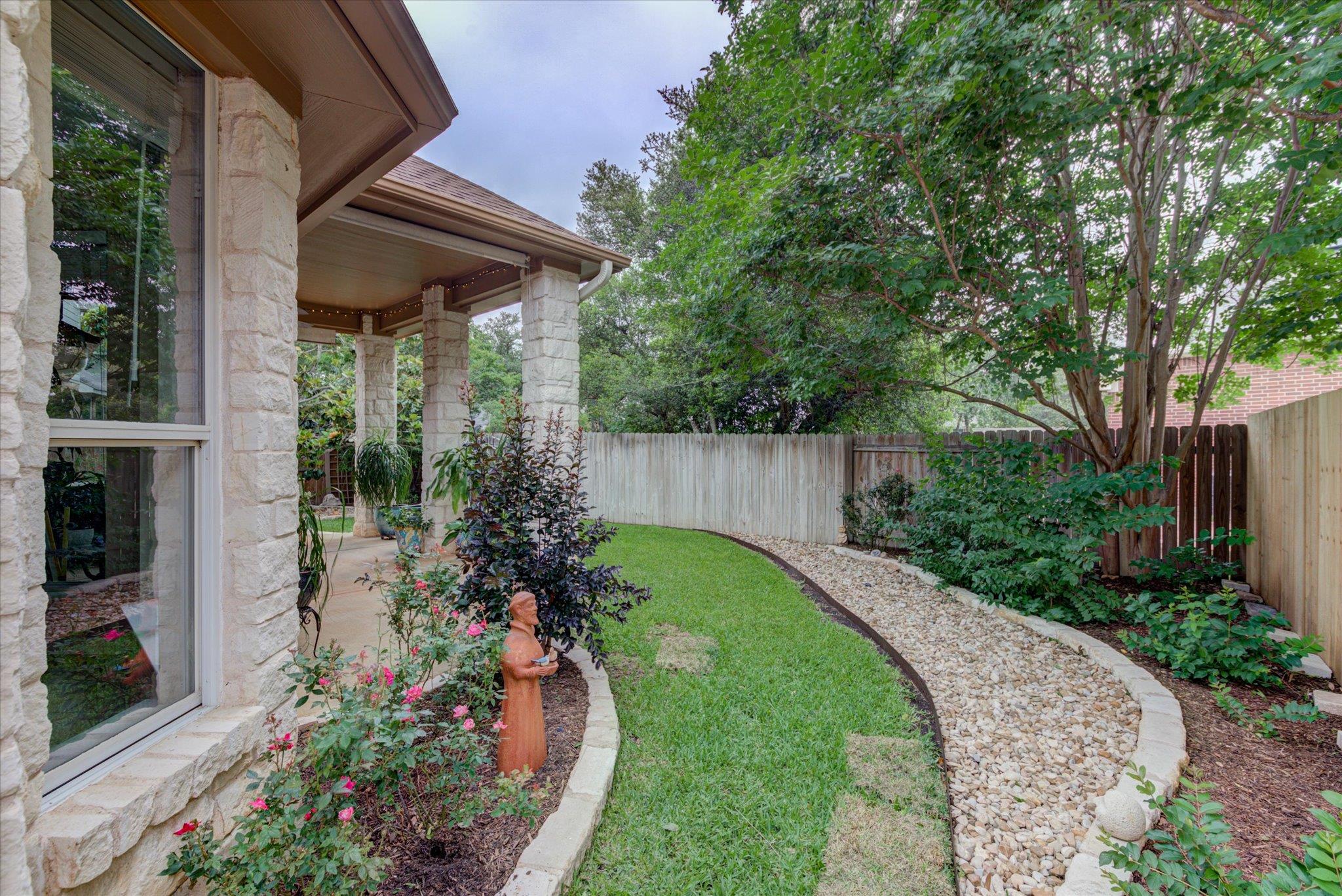 9413 La Puente DR