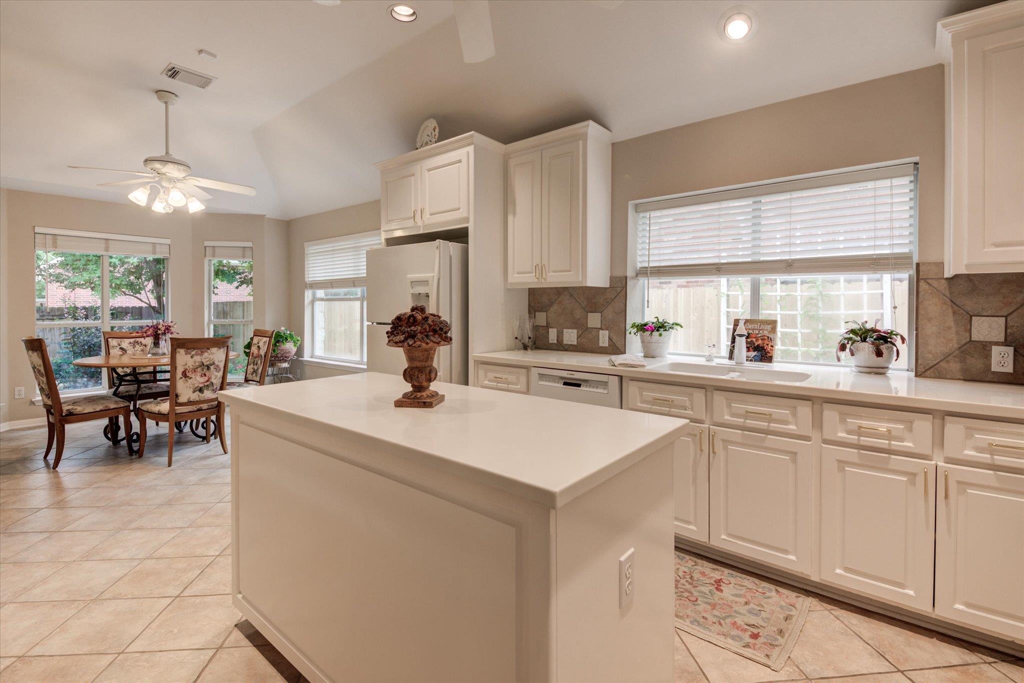 9413 La Puente DR