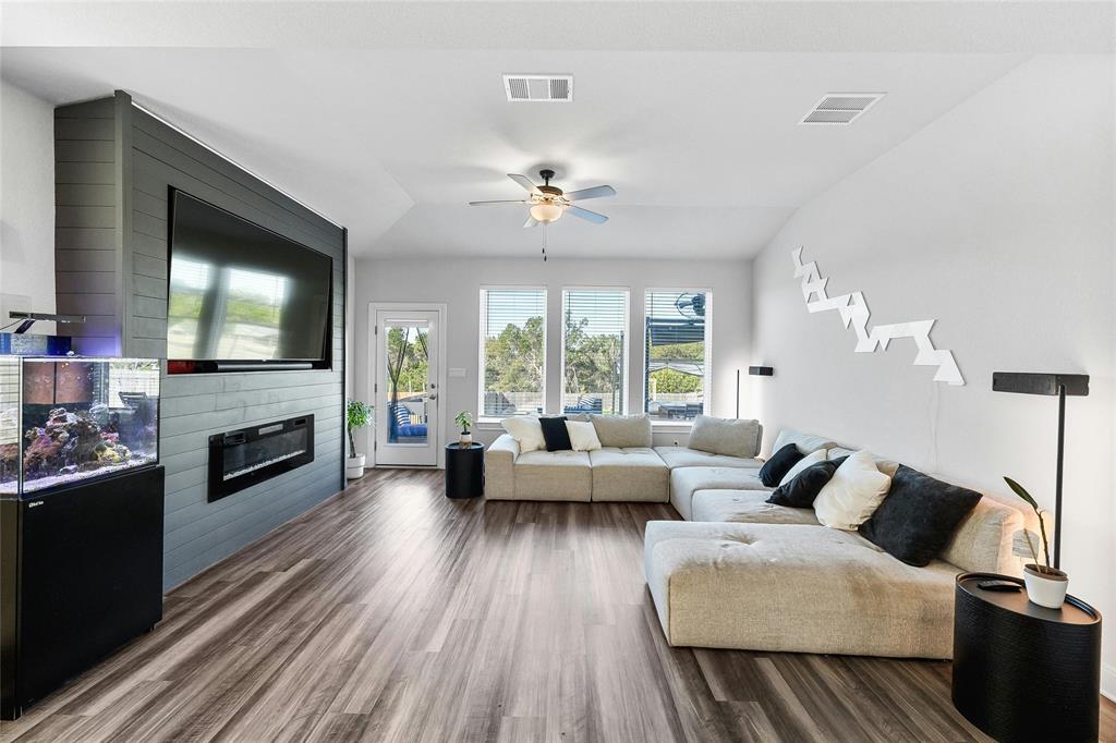 462 Sawtooth Mountain WAY