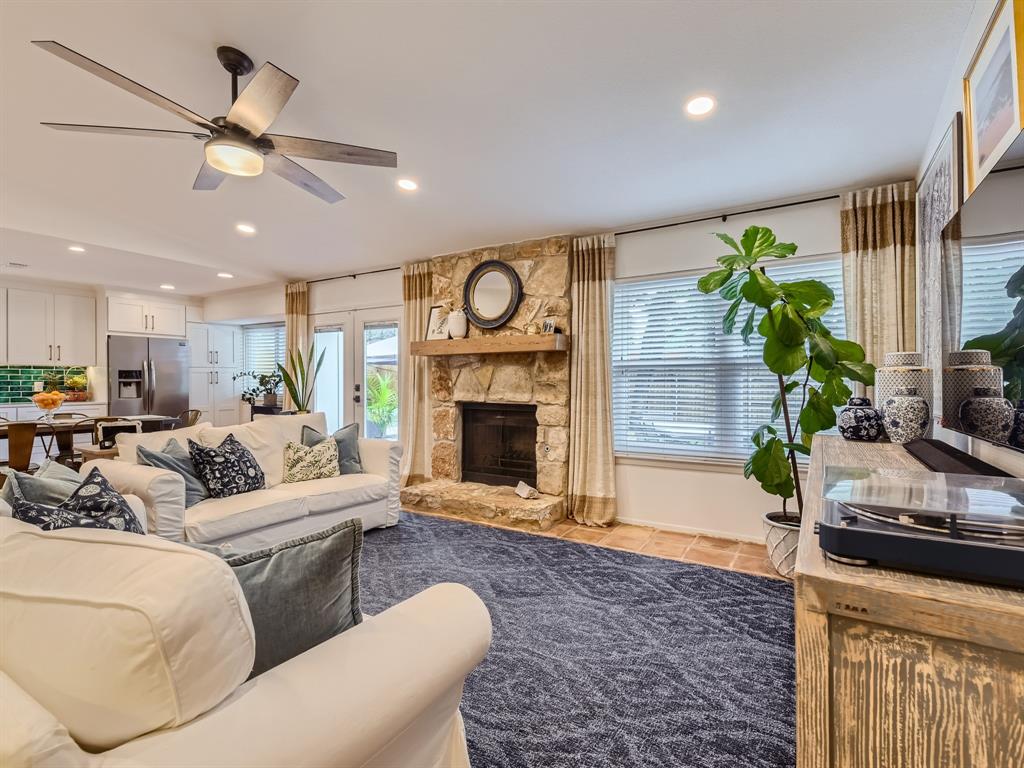 3700 Harpers Ferry LN