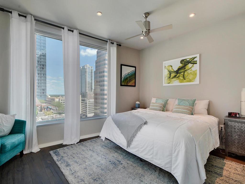 200 CONGRESS Ave # 12F