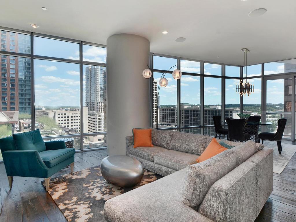 200 CONGRESS Ave # 12F