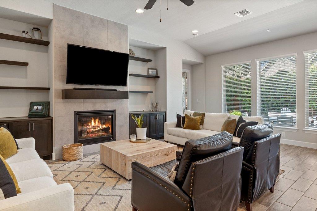 15408 La Catania WAY