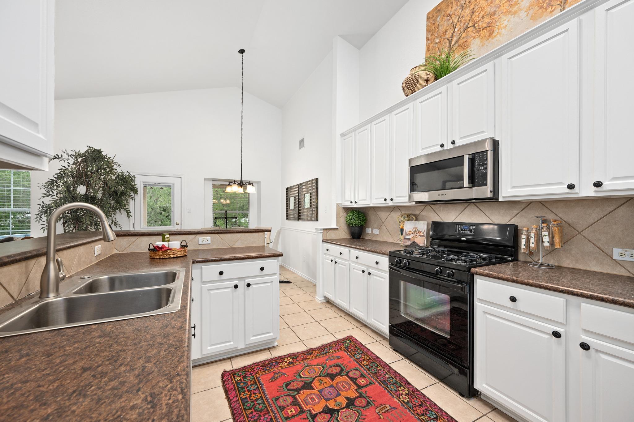 10713 Chippenhook CT