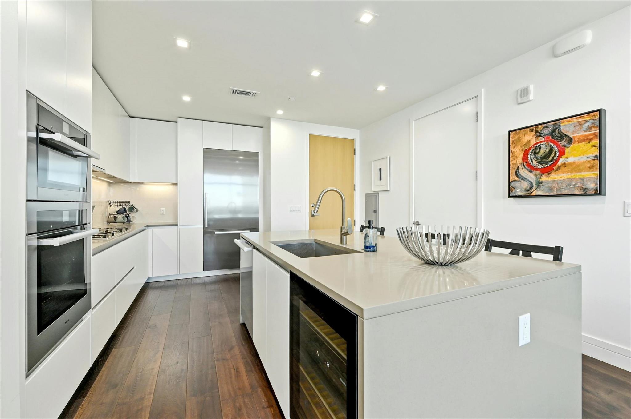501 West Ave # 3202