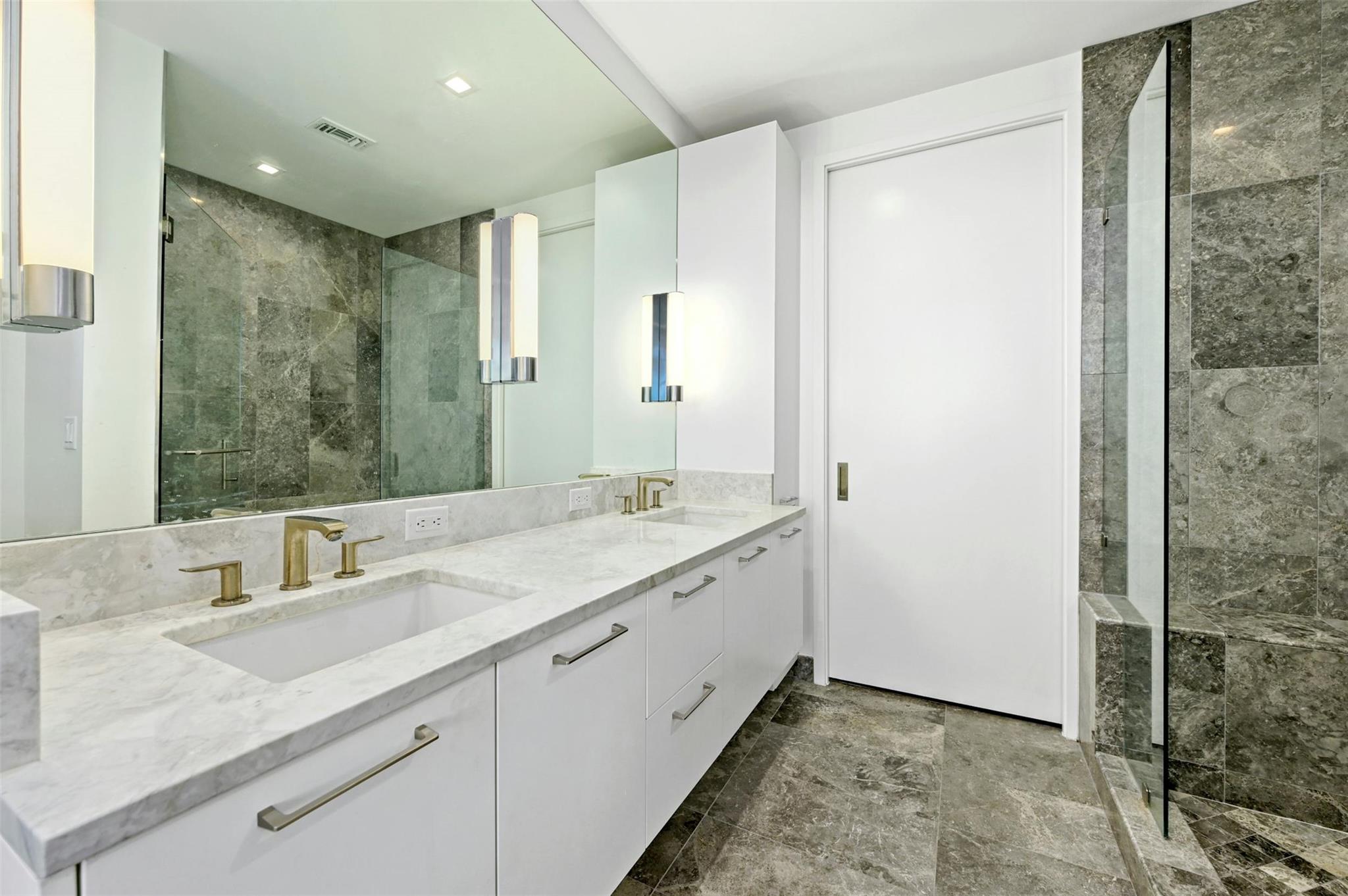 501 West Ave # 3202