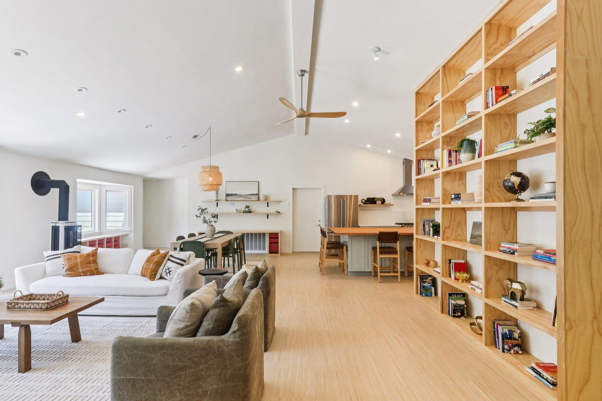 1111 N Canyonwood DR