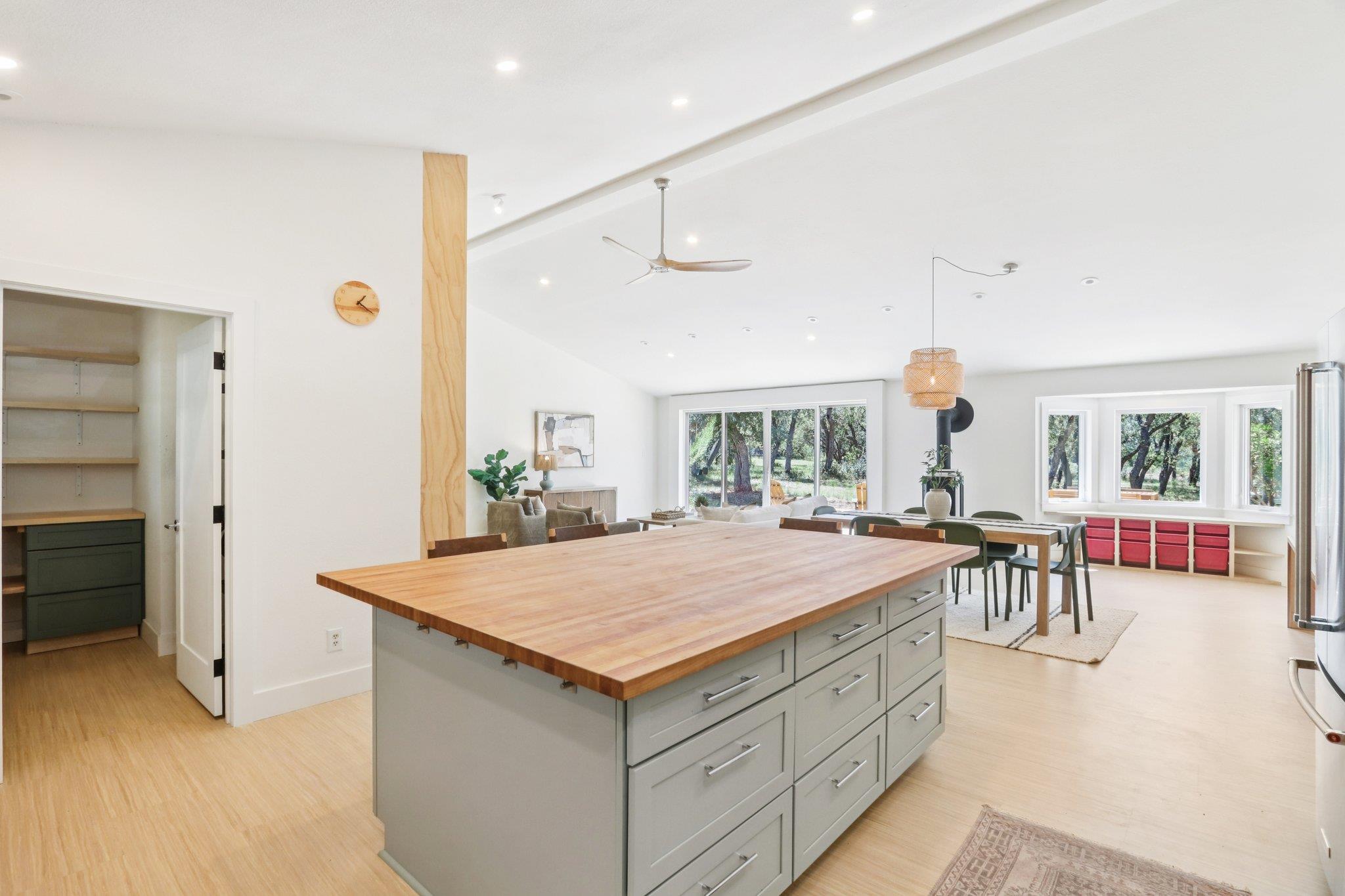 1111 N Canyonwood DR