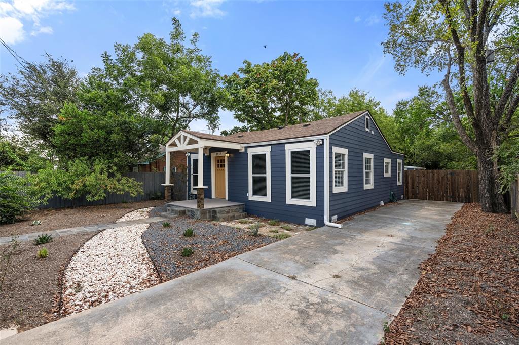1137 Nickols Ave