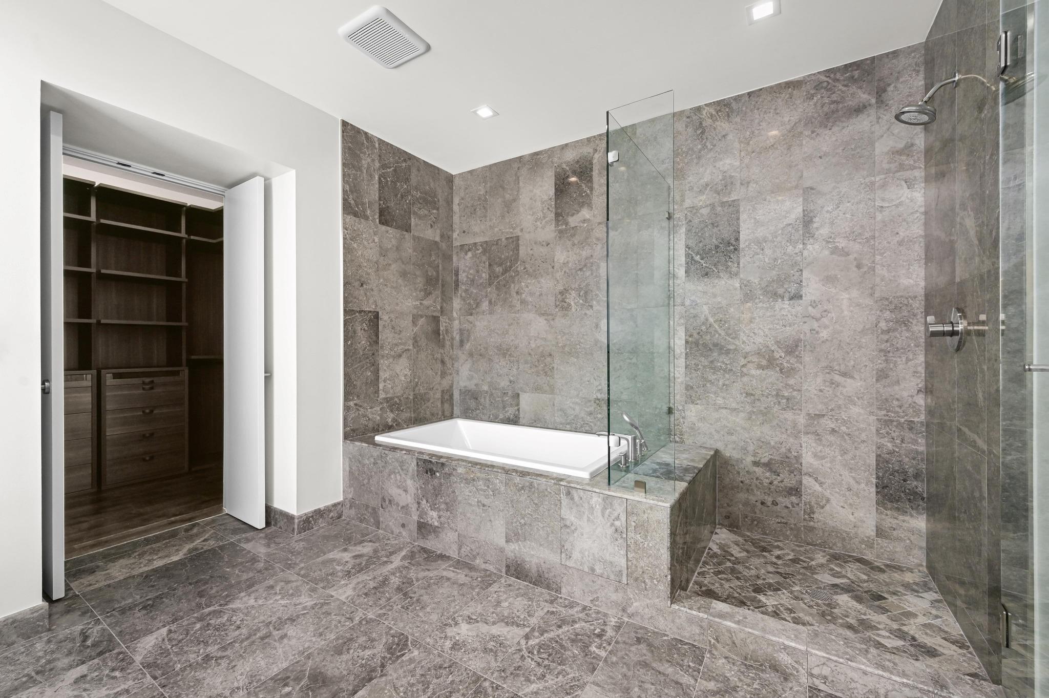 501 West Ave # 3201
