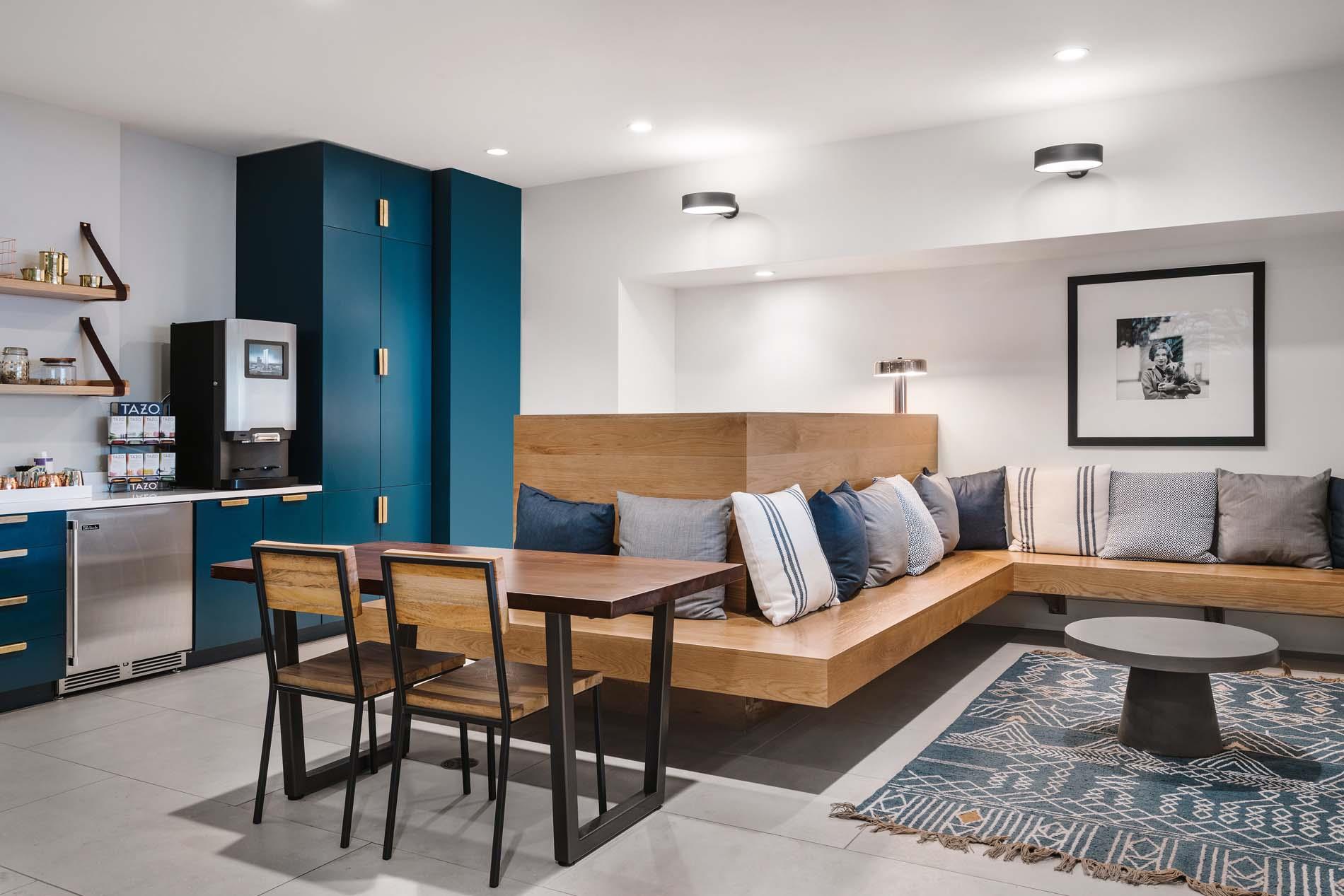 501 West Ave # 3201