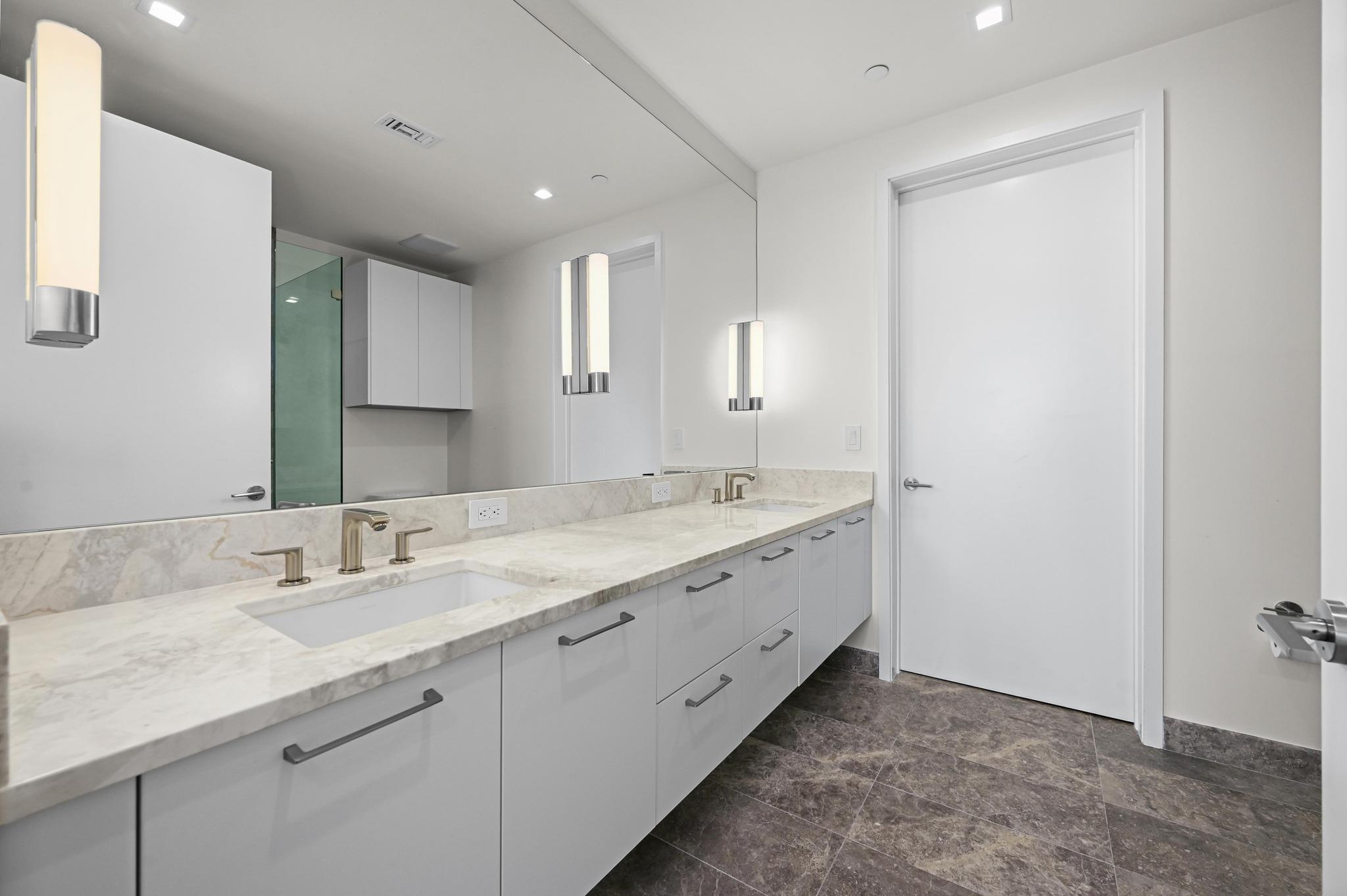 501 West Ave # 3201