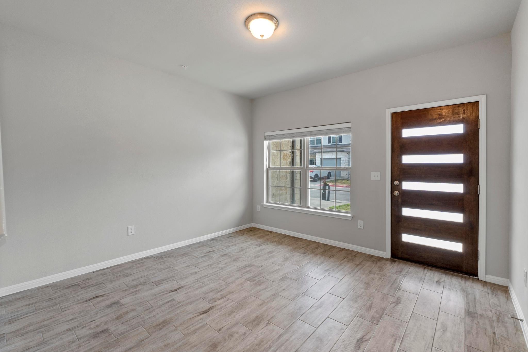 142 Thelonious DR