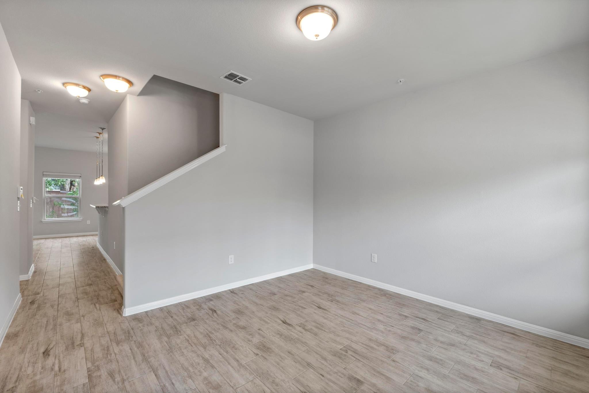 142 Thelonious DR