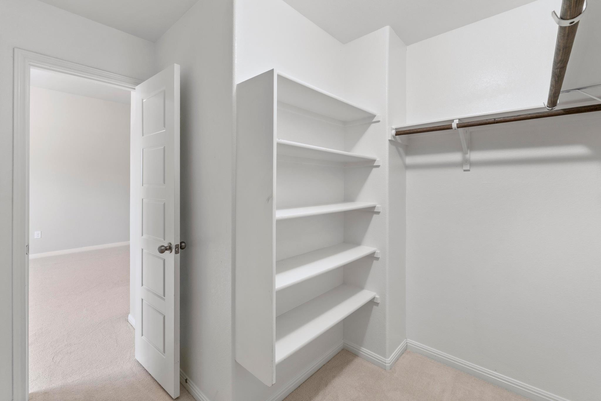 142 Thelonious DR
