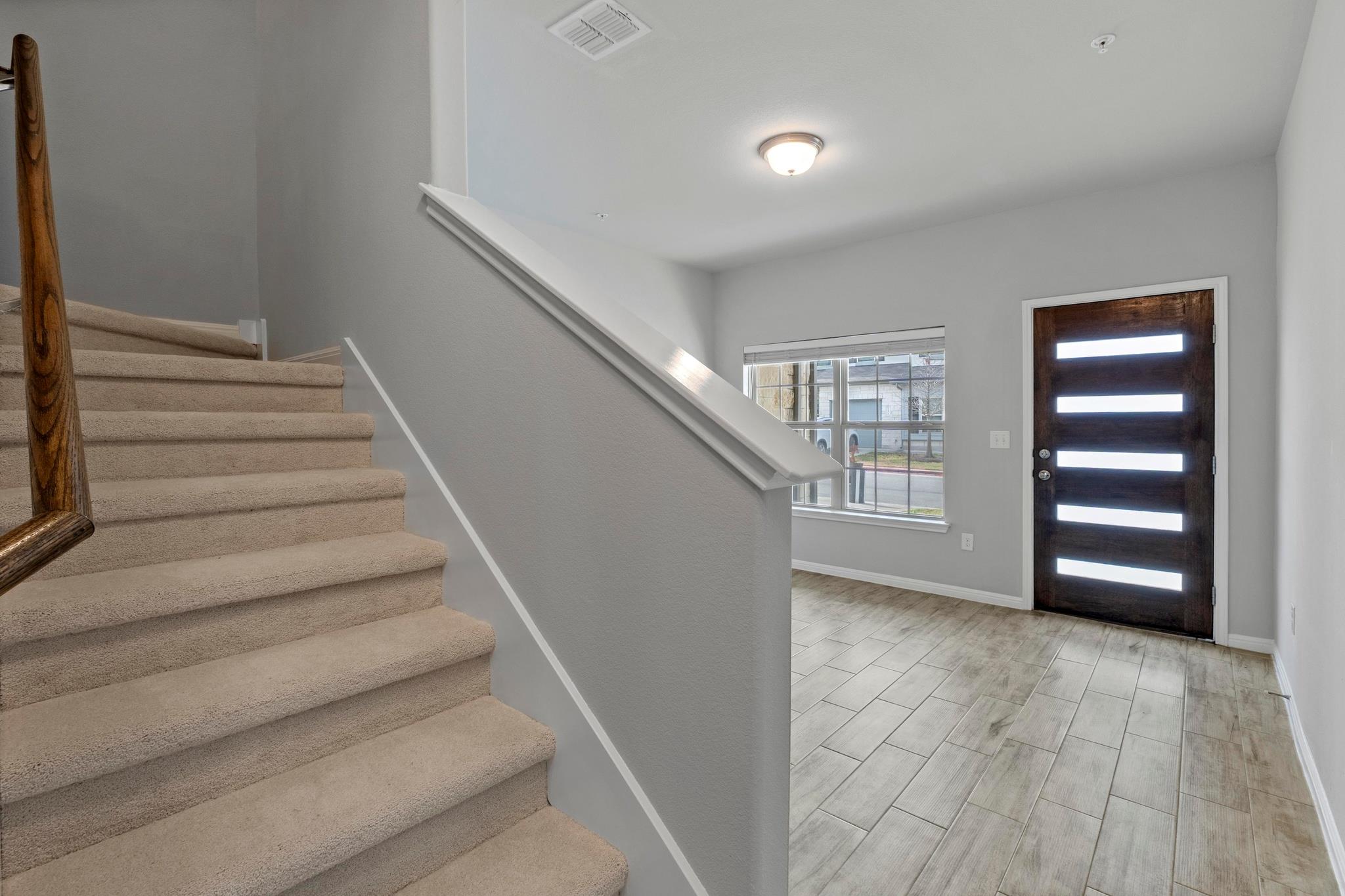 142 Thelonious DR