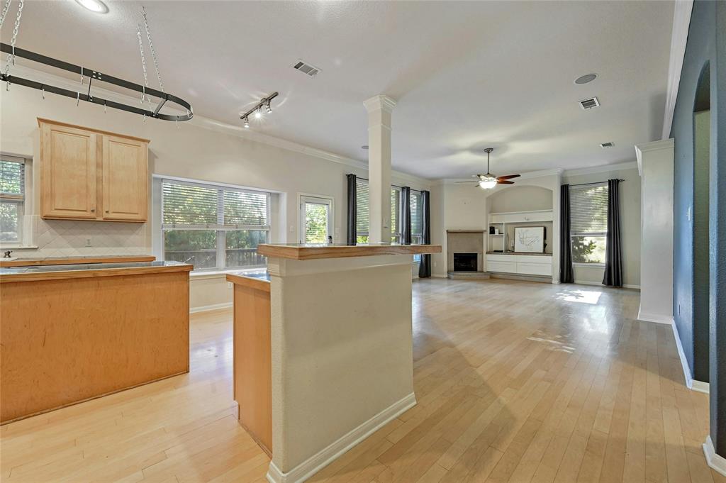 505 Westbrook DR