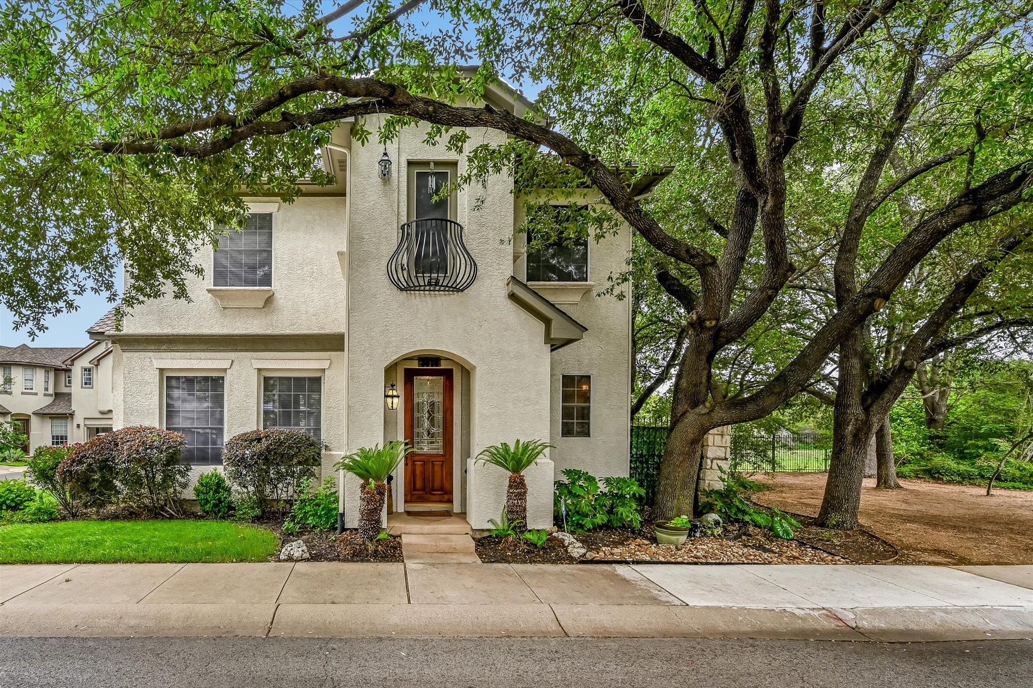 3816 Gaines CT