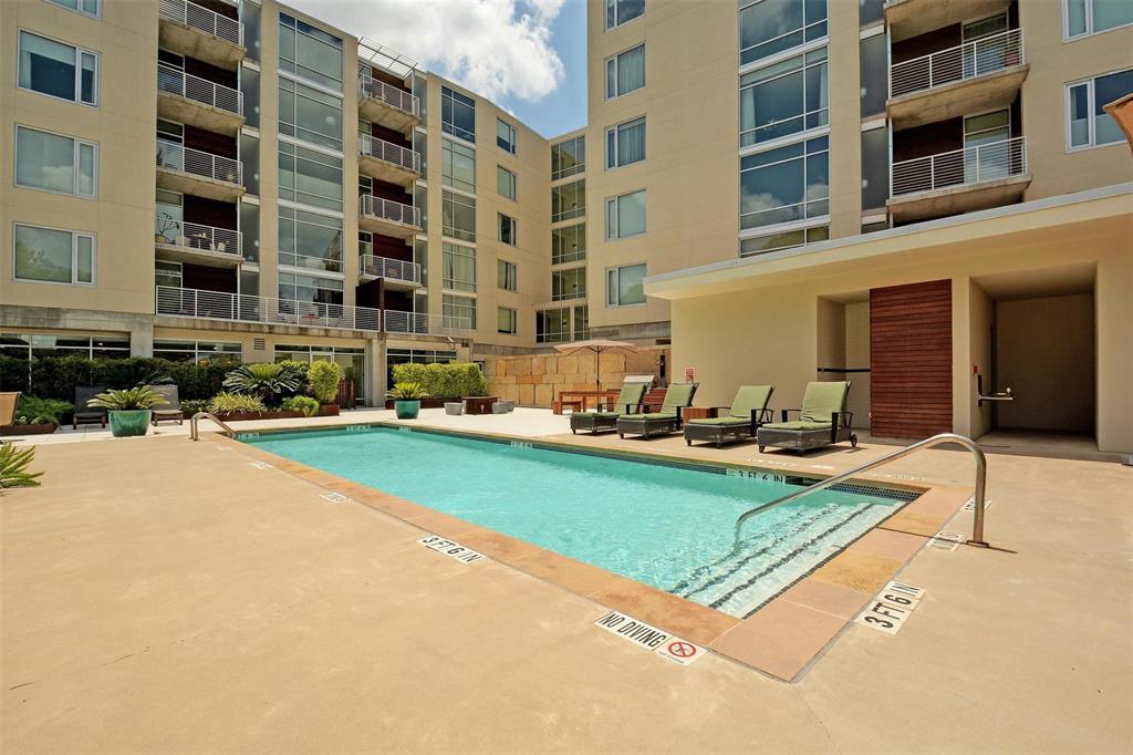 210 Lee Barton DR # 307