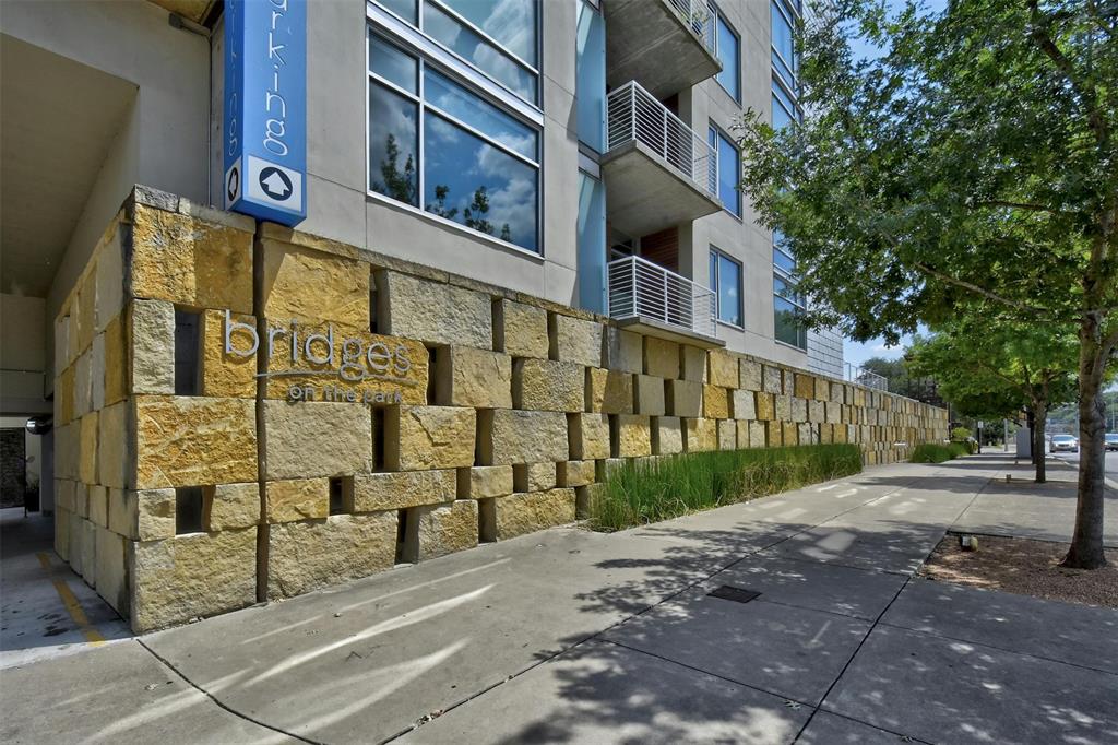 210 Lee Barton DR # 307