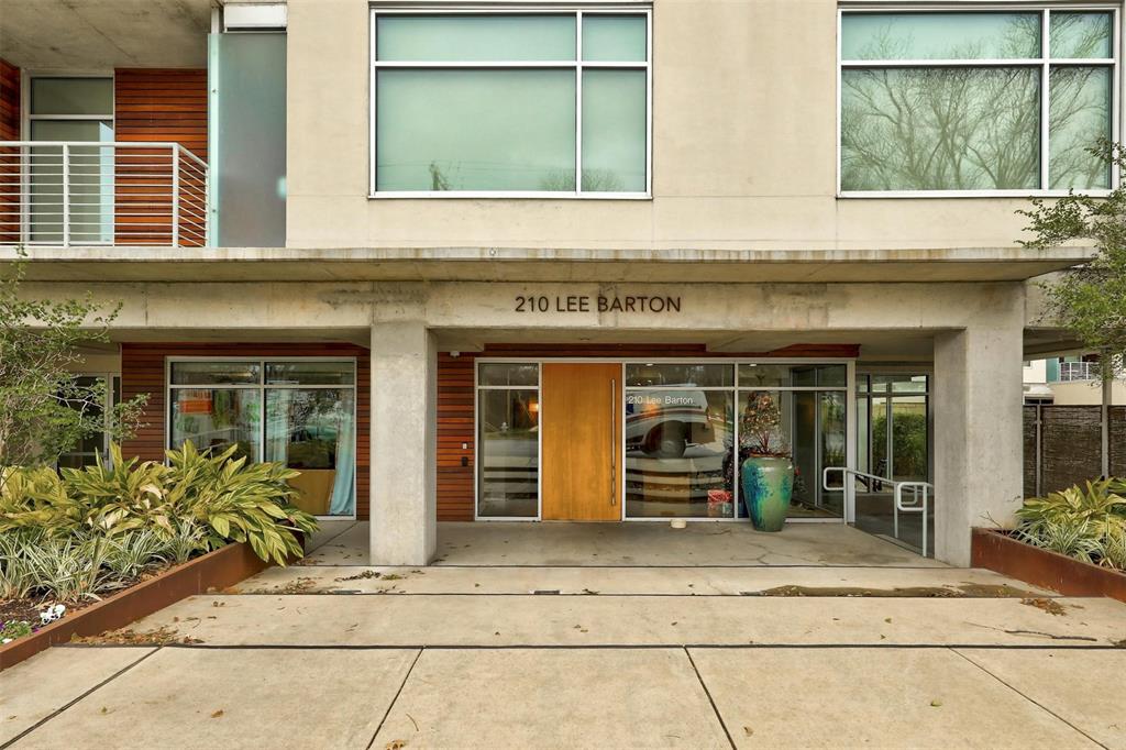 210 Lee Barton DR # 307