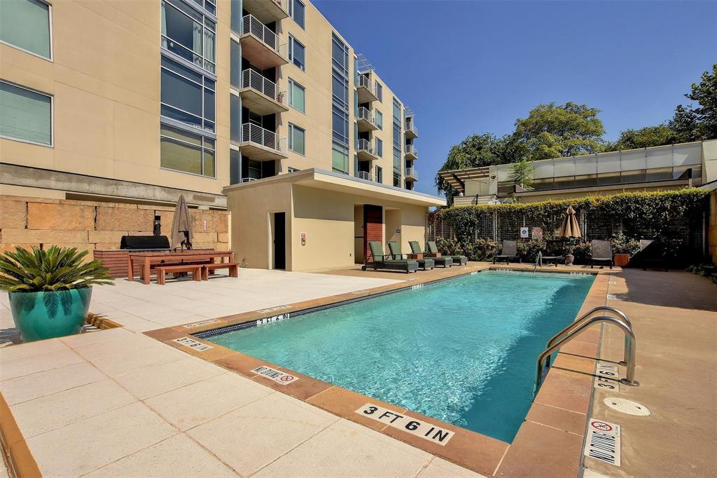 210 Lee Barton DR # 307